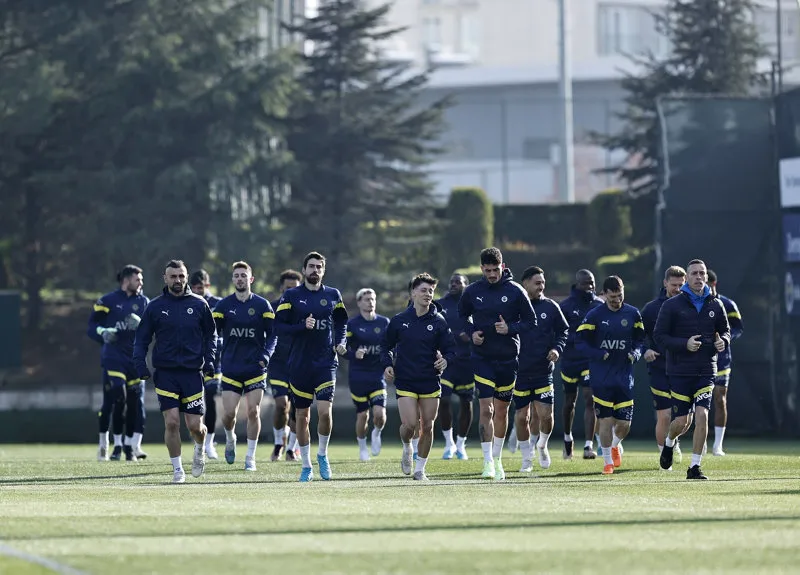 Süper Lig'in eski yıldızı Fenerbahçe'ye geliyor! - 7