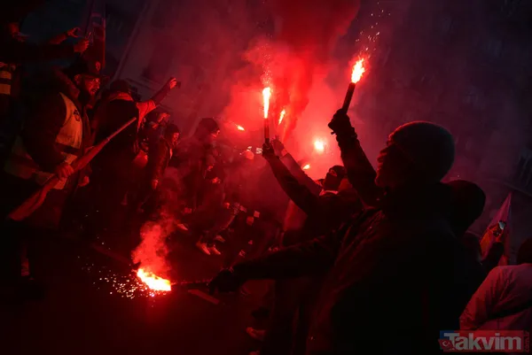 Paris yangın yeri! Fransa'daki 'emeklilik' reformu gösterilerinde gençler de sahnede: Macron'a tepki büyük - 30