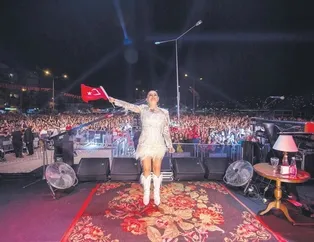 Kırmızı beyaz coşku!