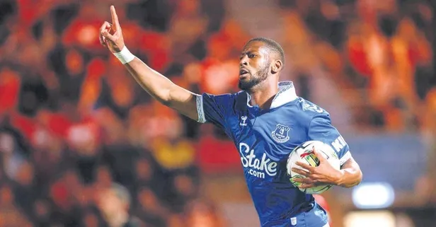 Fenerbahçe iki sezondur takip ettiği Portekizli yıldız için yeniden atağa kalktı