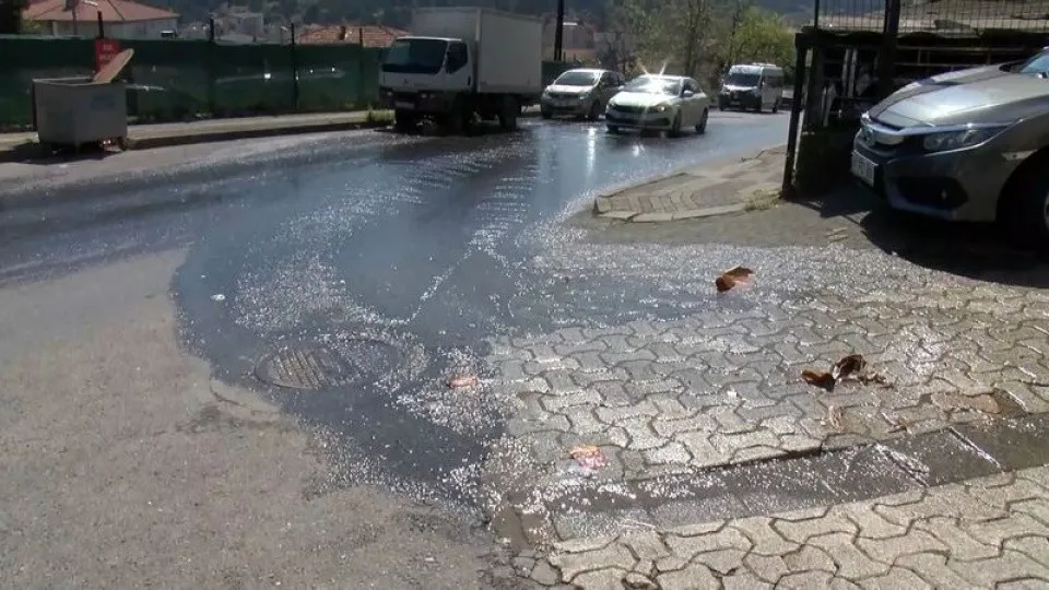 istanbulda-ulasim-coktu-m7-metrosunda-izdiham-1777382038524.jpeg İstanbul’da ulaşım çöktü! M7 metrosunda izdiham: Vatandaş isyanda-5