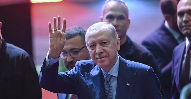 Başkan Erdoğan En büyük eserimiz olacak diyerek gençlere seslendi: Önce terörsüz Türkiye sonra terörsüz bölge | CHP’ye Osmanlı tokadı
