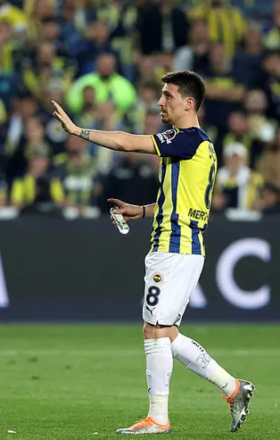 Fenerbahçe'de Mert Hakan Yandaş'a özel görev! İsmail Kartal'la yeniden doğdu