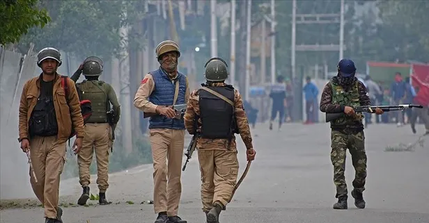 Pakistan’da teröristlerle çatışmada 2 asker öldü