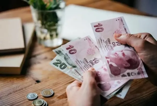 ve-netlesti-basvuran-aninda-aliyor-en-az-9000-tl-ve-11000-tl-toplu-para-odemesi-yapiliyor-1614586226104.jpeg Toplu para ödemesi yapılıyor! Başvuran anında alıyor, en az 9.000 TL ve 11.000 TL...-2