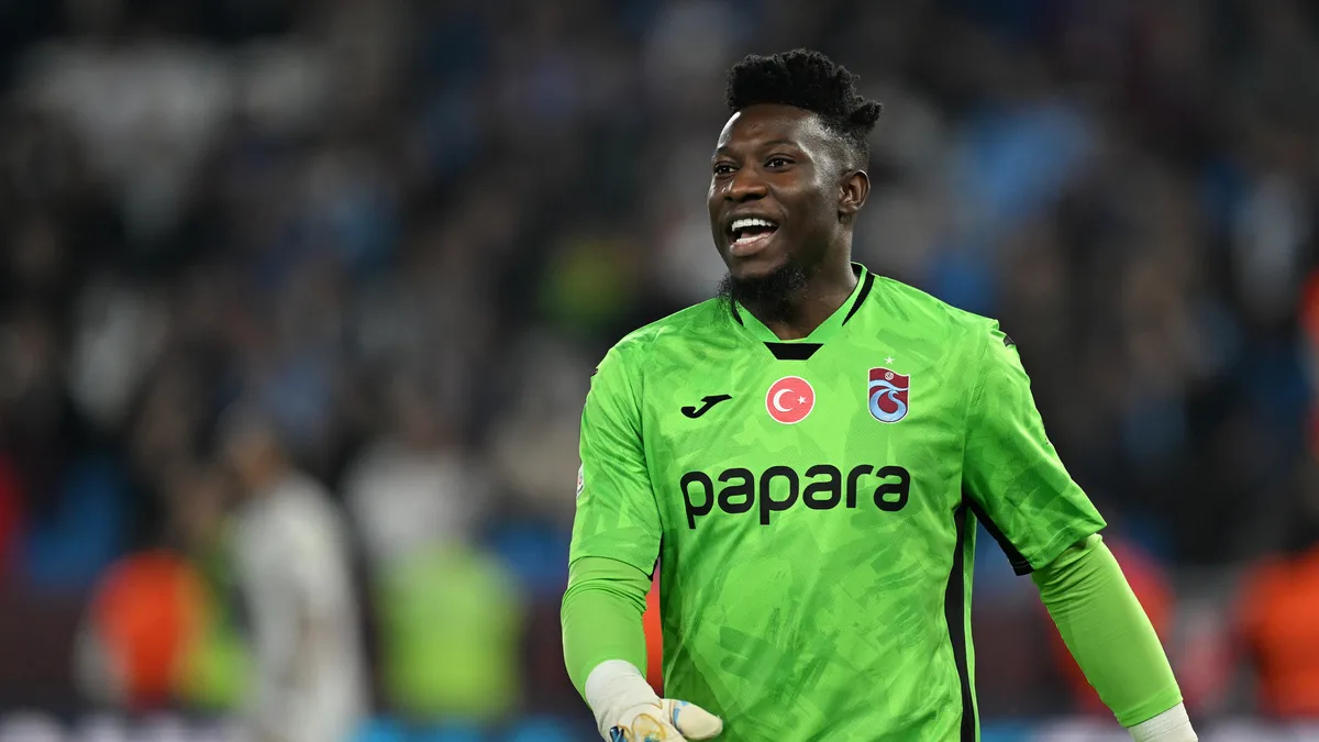 Trabzonspor'un yıldızı kaza geçirdi! Maç sonu eve giderken büyük şok yaşadı