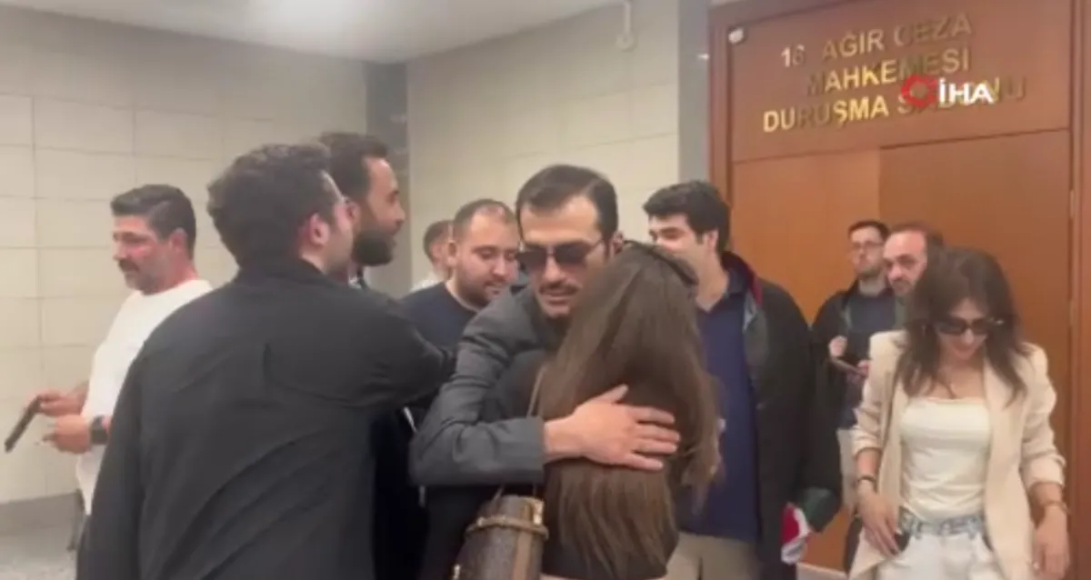 1782194465066.png Oyuncu Ufuk Bayraktar'ın 'haraç' ve 'saldırı' davasında karar çıktı: Mahkeme davayı düşürdü-5