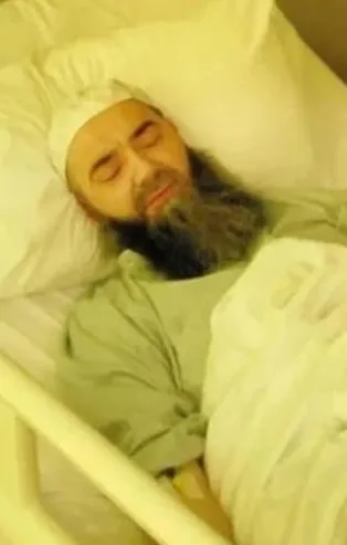 Cübbeli Ahmet olarak bilinen Ahmet Mahmut Ünlü kalp ameliyatı geçirdi! Sağlık durumu nasıl?