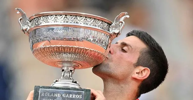 Novak Djokovic Fransa Açık’ta şampiyon oldu
