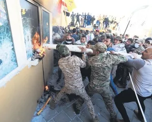 İran’ın desteklediği güçler, ABD’nin Bağdat Büyükelçiliği’ne saldırdı