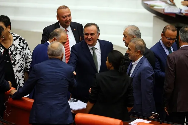CHP'nin TBMM'deki ergen oyunları çabuk bitti-2