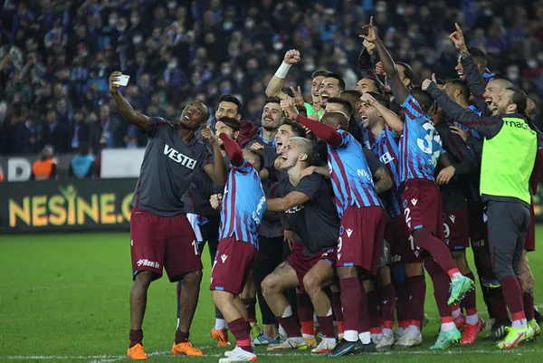 1638781683975.jpg Trabzonspor'dan taraftara transfer müjdesi-3