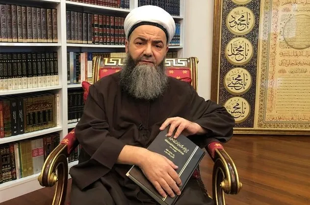 Cübbeli Ahmet'ten dikkat çeken Atatürk fetvası:  "Aleyhine konuşmak caiz değil"