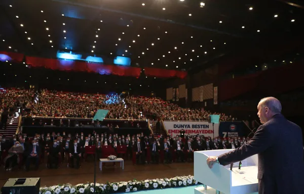 son-dakika-baskan-erdogandan-memursen-buyuk-turkiye-bulusmasinda-onemli-aciklamalar-enflasyona-ezdirmedik-ezdirmeyecegiz-1636894095466.jpg Son dakika: Başkan Erdoğan'dan MEMURSEN Büyük Türkiye Buluşması'nda önemli açıklamalar: Enflasyona ezdirmedik ezdirmeyeceğiz-3