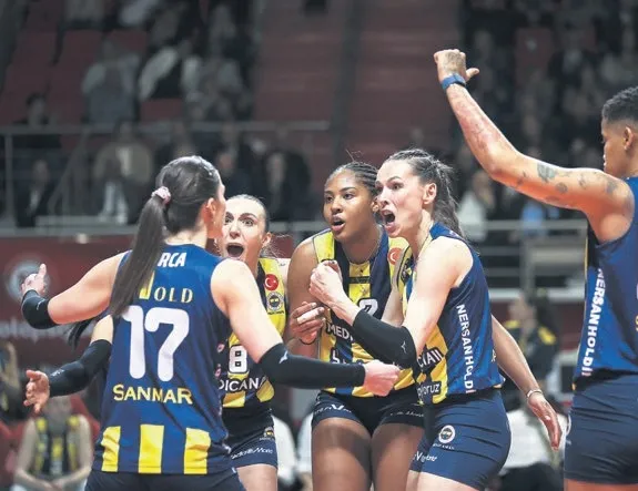 Son finalist Fenerbahçe