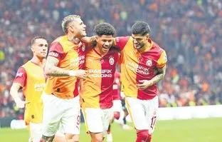 Galatasaray puan ortalamasıyla Avrupa’nın devlerini solladı! Zirveye göz kırpıyor