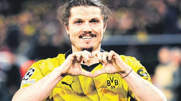 Beşiktaş’a Sabitzer önerildi! Menajerler Borussia Dortmundlu yıldızı gündeme getirdi