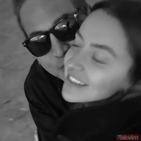 Attığı Her Adımla Adından Söz Ettirmeyi Başaran Hadise, 6 Ay Önce İlk Oyunculuk Deneyimini Yaşadığı Esas Oğlan Dizisinin Yönetmeni Şenol Sönmez İle Aşk Yaşamaya...