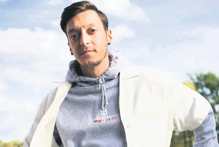 Mesut’un kalbini titreten sözler