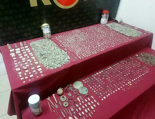Arkaik, Helenistik, Roma ve İslami döneme ait tam 10 bin 385 parça tarihi eser! İzmir'de büyük operasyon! Bakın nerede saklamışlar