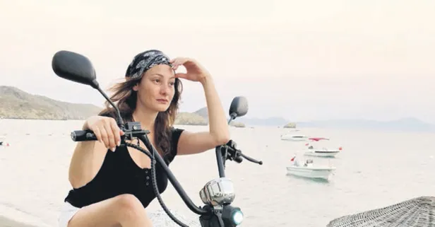 'Aşk ve Mavi'nin Fatma'sı, 'Beni Bırakma'nın Feraye'si Datça'da görüldü