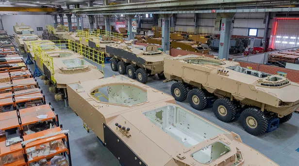 turk-savunma-sanayisi-dev-zirhlilarin-ummana-teslimatini-tamamladi-1598605484237.jpg Son dakika: Türk savunma sanayisi dev zırhlıların Umman'a teslimatını tamamladı-3