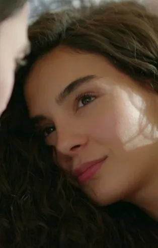 Güne aşk ile başlamak! Hercai 27. yeni bölüm