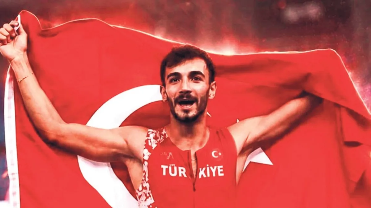 Konya'da şampiyonun altın sözü! İsviçre'de kazandığı madalyayı Ela'ya verdi