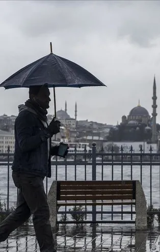 HAVA DURUMU | Meteorolojiden İstanbul ve birçok il için yağış uyarısı! Çöl tozları geliyor...