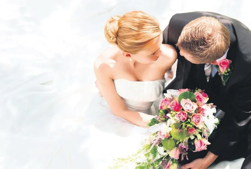 Evlenecek çiftlere kolay kredi