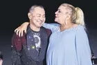 İstanbul Festivali'nde Serdar Ortaç rüzgarı: 31 yıllık kariyerini sahneye taşıdı