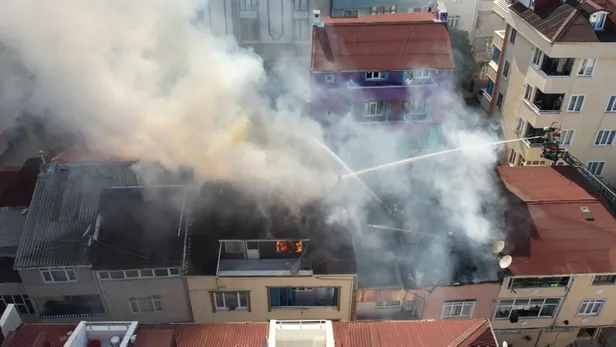 arnavutkoydeki-yanginda-13-yasindaki-otizmli-cocuk-yasamini-yitirdi-1664808653442.jpg Arnavutköy'deki yangında 13 yaşındaki otizmli çocuk yaşamını yitirdi-5