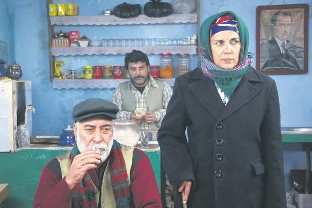 kurtlar vadisi nde abuzer karakteriyle