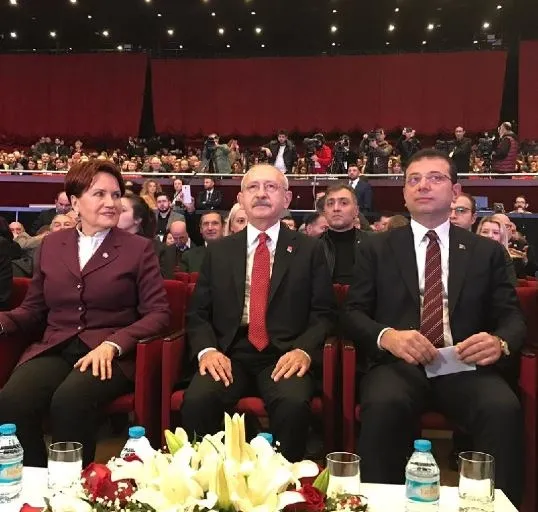 aksener-kilicdaroglu-savasi-kizisti-iyi-partiden-kemal-kilicdarogluna-veto-umit-vermiyor-1654499172762.jpg İYİ Parti'nin anket oyunu! Oylar tatlı tatlı bölünecek...-2