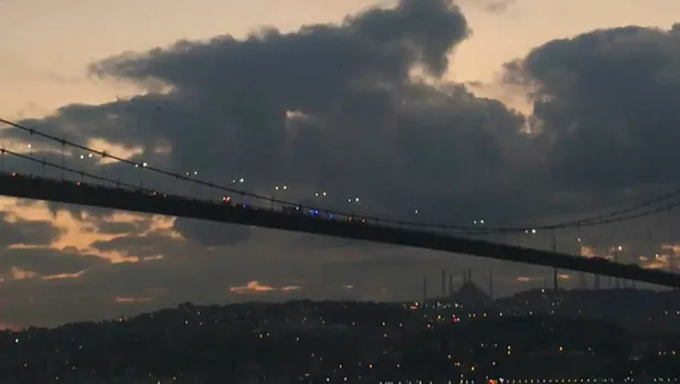 Son dakika: 15 Temmuz Şehitler Köprüsü'nde dehşet!-1