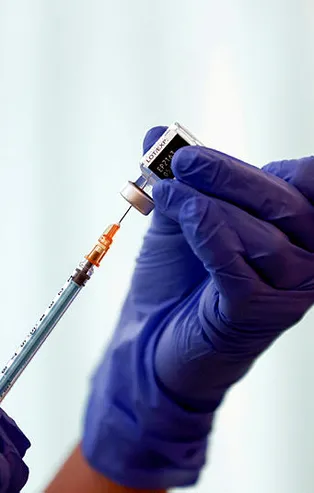 Aşı olmayana kısıtlama yolda! Koronavirüse karşı ek tedbirler geliyor