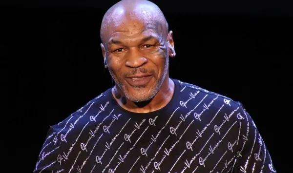 mike-tyson-maci-saat-kacta-ne-zaman-mike-tyson-roy-jones-maci-hangi-kanalda-1606552239811.jpeg