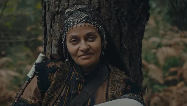 selcan-hatun-obaya-hos-geldin-kurulus-osman-33-bolum-2-fragmaninda-dusman-baltayi-tasa-vuruyor-1604936634803.jpg Kuruluş Osman 33. bölüm fragmanı: Osman Bey obaya döner dönmez tutuklanacak!-3