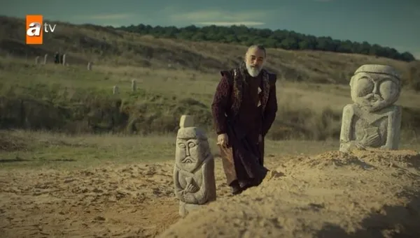 destanda-gece-yarisi-saraya-baskin-kurultayin-destegini-alan-balamir-tahta-oturdu-1643138414667.jpg Destan’da gece yarısı saraya baskın! Kurultayın desteğini alan Balamir tahta oturdu-6