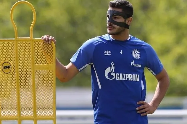 Schalke'de Ozan Kabak şoku