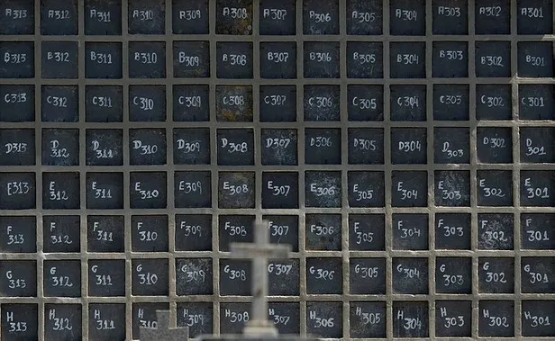 Son dakika: Brezilya'da Kovid-19 şoku: Ölümler tabut yetersizliğine neden oldu-2