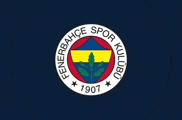 Fenerbahçe'de ilk imza atıldı! 3 yıllık yeni sözleşme