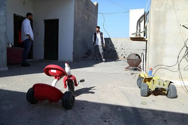 Son dakika: Darbeci Hafter'e bağlı milisler yine okula saldırdı! 3 çocuk hayatını kaybetti-1