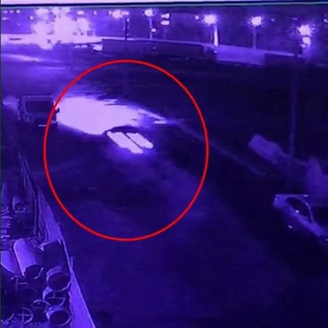 3 araç birbirine girdi 1 polis hayatını kaybetti