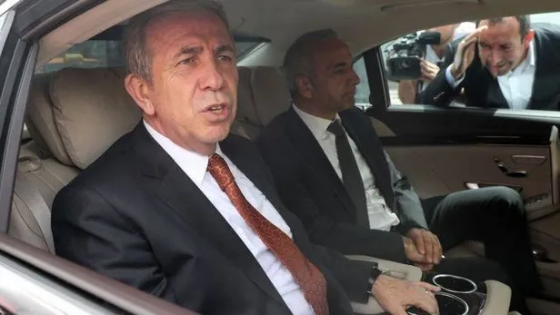CHP'li Mansur Yavaş’ın magandalarının soru soran gazeteciyi yumrukladığı anlar kamerada-6