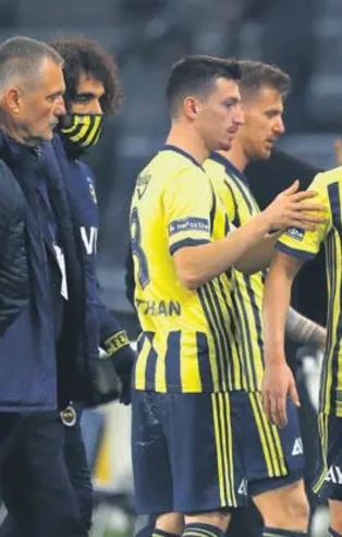 Mesut Özil'e 36 dakika yetti! Mert Hakan Yandaş'a fark attı...