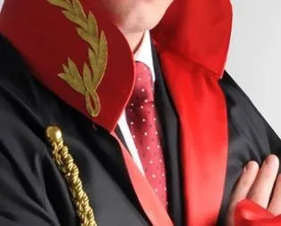 Çok sayıda hakim ve savcının görev yeri değişti