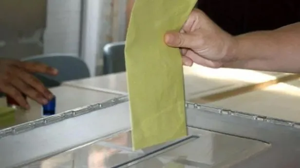 secmen-kagidi-nereden-alinir-olmadan-oy-kullanilir-mi-ysk-yurt-ici-secmen-sorgulama-ekrani-2023-secmen-kagidi-1681301315205.jpeg YSK Yurt İçi SEÇMEN SORGULAMA ekranı 2023! Seçmen kağıdı zorunlu mu, ne zaman gelir? SEÇMEN KAĞIDI nereden alınır, olmadan oy kullanılır mı?-3