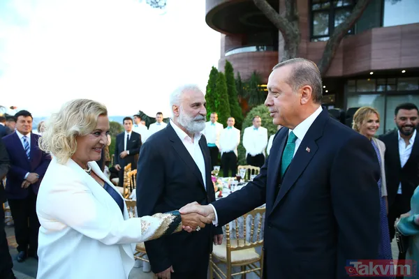 Cumhurbaşkanı Erdoğan İstanbul'da sanatçı ve sporcularla iftar yaptı - 16