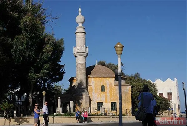 AK Parti'den Yunanistan'ın Rodos Adası'ndaki külliyeyi müzik fakültesine dönüştürmesine sert tepki: Kabul edilemez - 26
